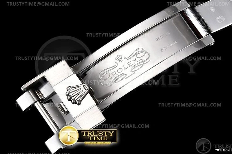 0319 ROLGMT166 – GMT II Snug 977